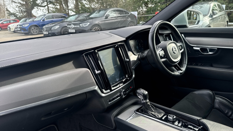 Volvo S90 2.0 D4 R DESIGN 4dr Geartronic Diesel Saloon